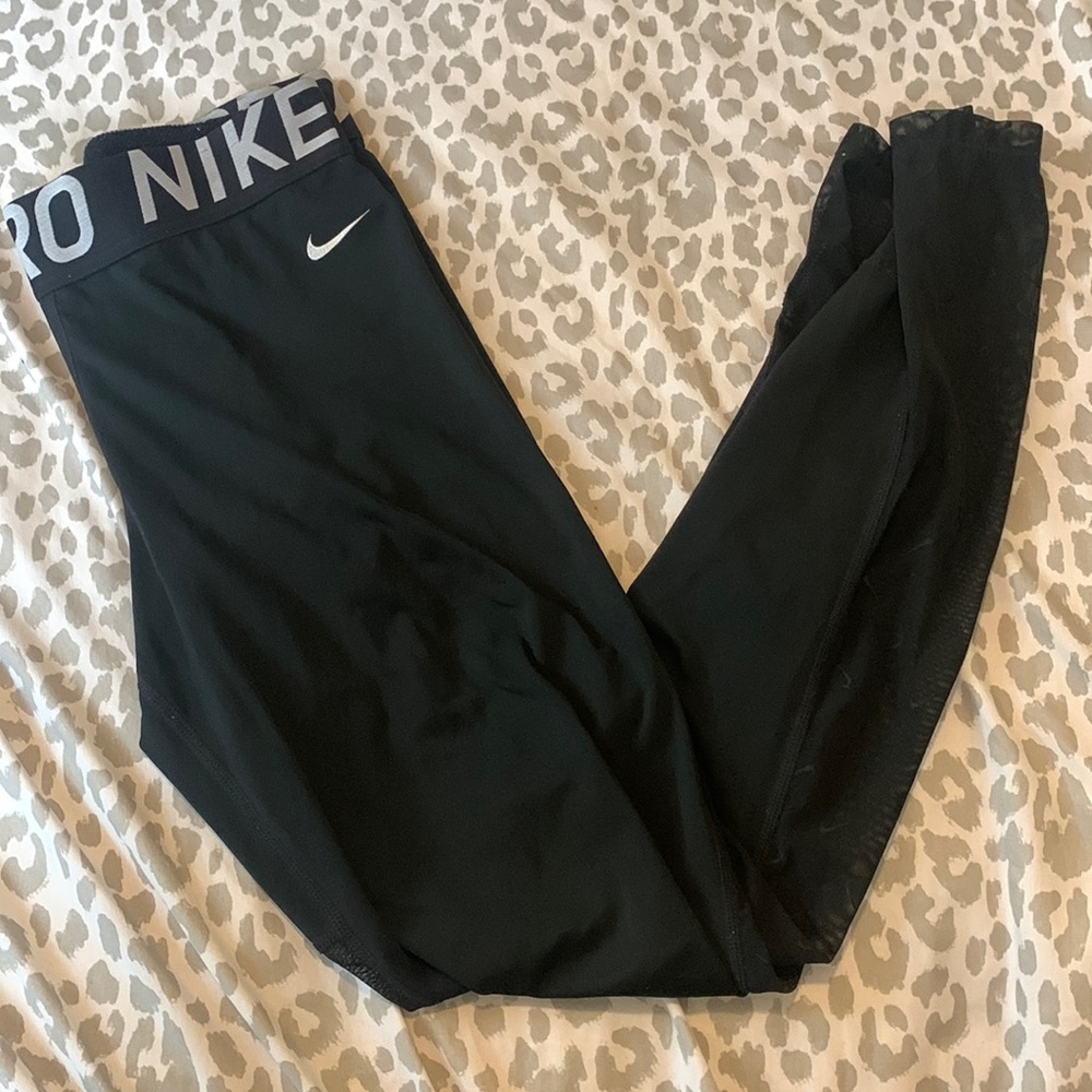 Black Nike Pro Leggings